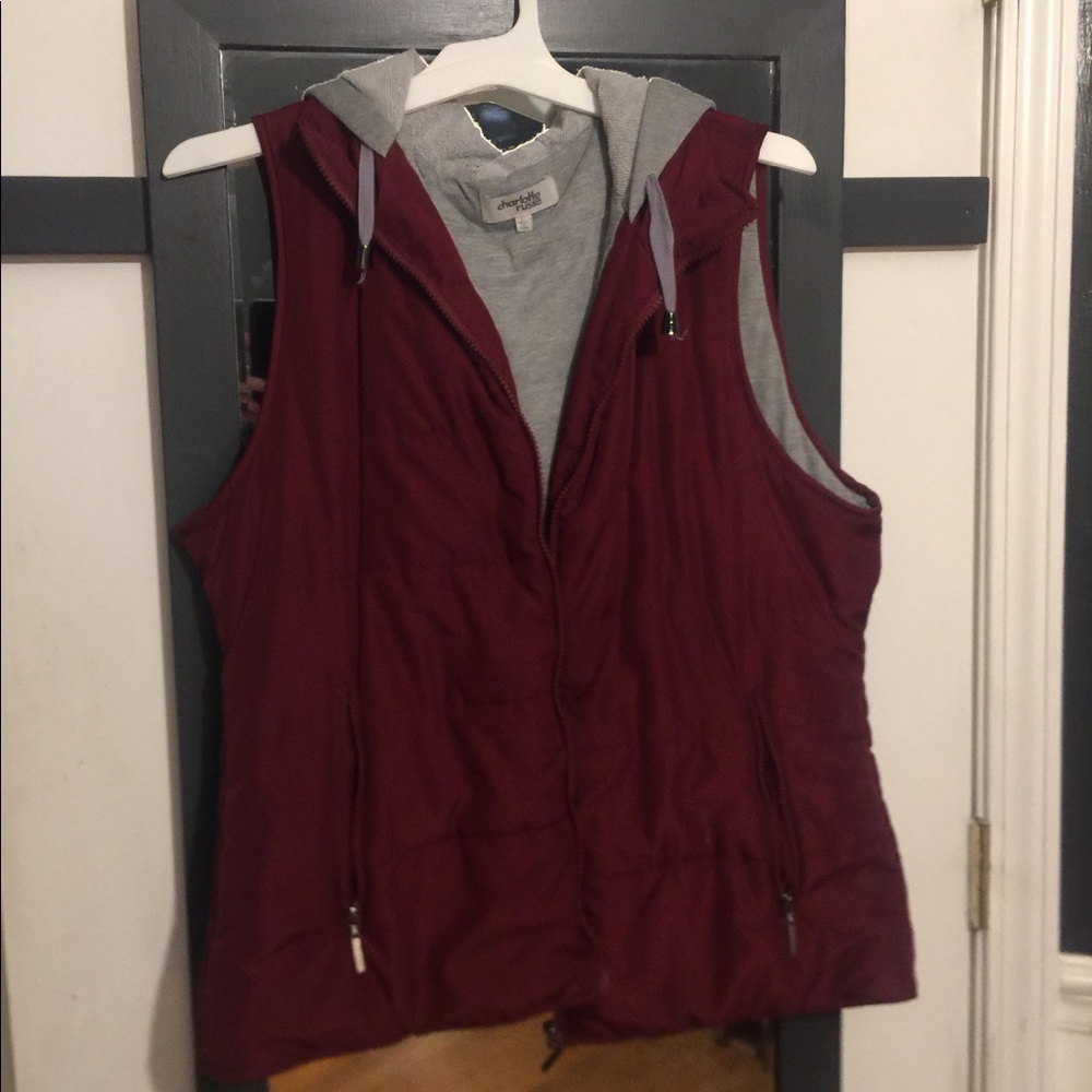 Charlotte Russe hooded vest L